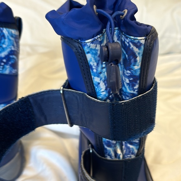 Lands End Boys Snow Boots - Picture 3 of 5